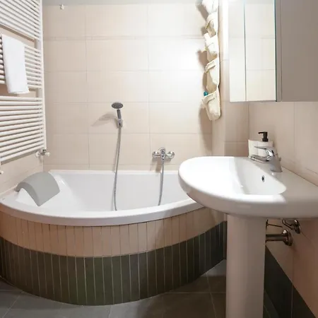 Jenner Lägenhet Milano